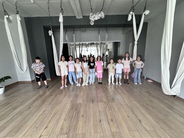 помогу по дому и по учебе: Фотограф, видеооператор. Молодая Гвардия