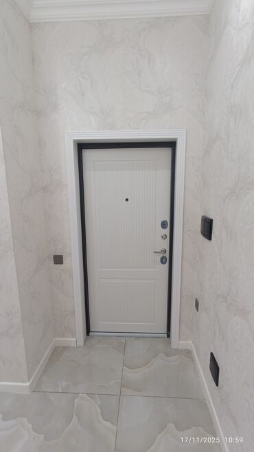 Yeni tikili: 3 otaqlı, Yeni tikili, 82 kv. m — 25