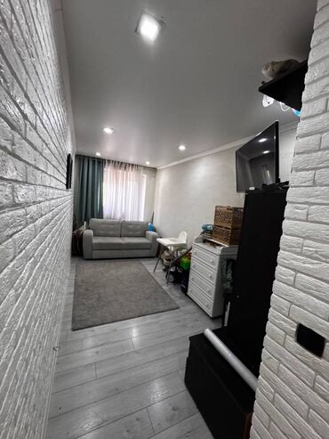 дома в люксембурге: 2 комнаты, 42 м², Индивидуалка, 2 этаж, Евроремонт
