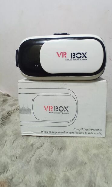 Другие аксессуары для мобильных телефонов: VR box виртуальный реальность 
Цена 400