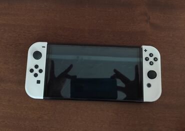 Nintendo Switch OLED: Продаётся Nintendo Switch OLED (64 ГБ) с играми и кейсом . Полный — 6