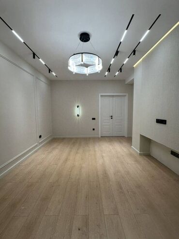 барачный дом: 2 комнаты, 75 м², Элитка, 11 этаж, Евроремонт