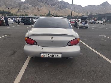 sonata 2025: Hyundai Elantra: 1999 г., Седан — 4