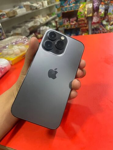 Apple iPhone: IPhone 13 Pro, Б/у, 128 ГБ, Jet Black, Чехол, Кабель, 75 %