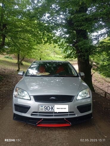 Ford Focus: 1.4 л | 2006 г. 338067 км Хэтчбэк