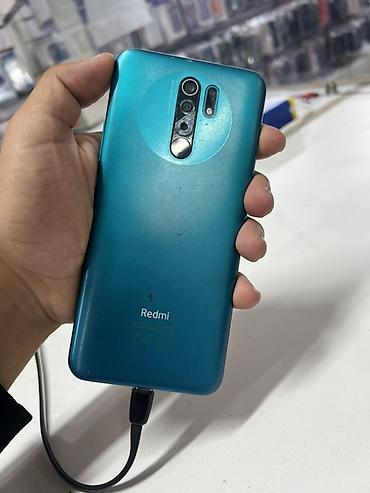 Redmi: Смартфон Redmi (серия Note 8/9 по дизайну), бирюзовый корпус — 1