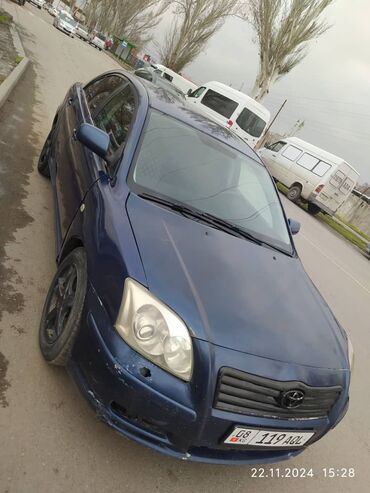 Toyota: Toyota Avensis: 2003 г., 1.8 л, Механика, Бензин, Седан