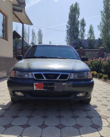 шпатлёвка для авто: Daewoo Nexia: 2005 г., 1.5 л, Механика, Газ, Седан