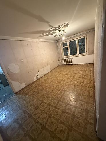 Долгосрочная аренда комнат: Город Ош.Абакир уулу Торобек 2 Комната в квартире - Площадка: узкая — 5