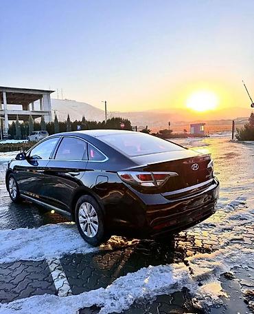 соната ден8: Hyundai Sonata: 2018 г., 2 л, Автомат, Гибрид, Седан — 3