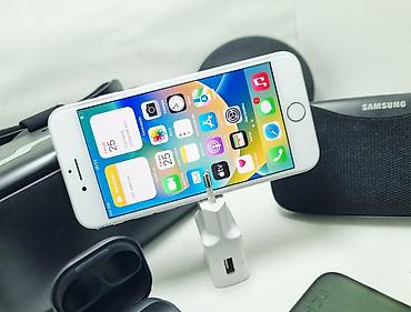 Apple iPhone: IPhone 8, Б/у, 64 ГБ, Белый, Кабель, 100 % — 18