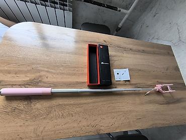 селфи палка: Проводной селфи‑монопод Huawei (розовый) - Компактная складная — 3