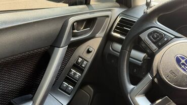 субару форестир: Автомобиль Subaru Forester, 2018 года выпуска, оснащенный двигателем