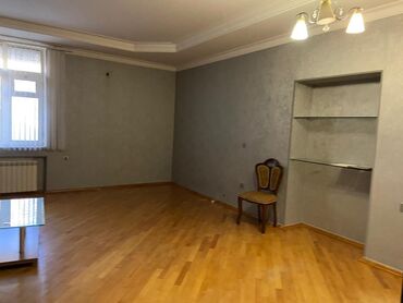 park yasamal evlerin qiymeti: Баку, 2 комнаты, Вторичка, м. Низами, 41 м²