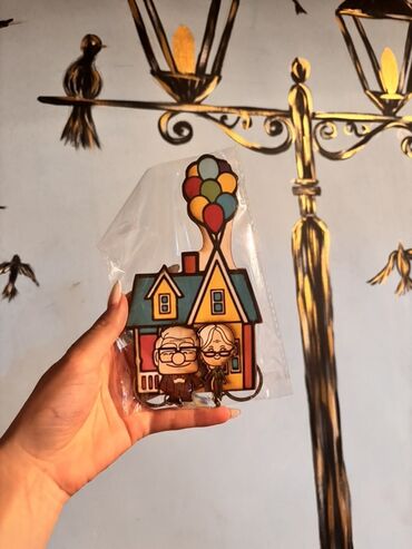 подарок на 14 февраля девушке: “Up” temalı cütlük üçün divar açarlıqlı - Material: MDF/kontrplak