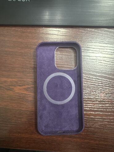 Чехол для iPhone 14 pro purple alcantara 2500 сом