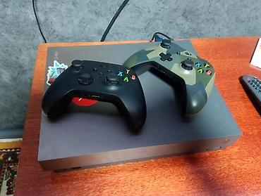 xbox one контроллер: СРОЧНО!!! Игровая консоль Xbox One X (1 ТБ) с двумя беспроводными — 3