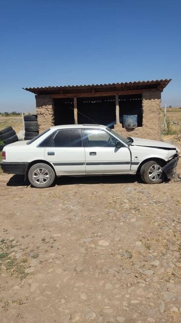 запчасти опель фронтера а: Mazda 626: 1984 г., 2 л, Механика, Бензин, Седан