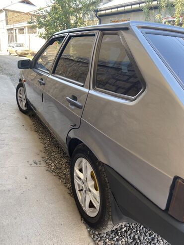 ВАЗ (ЛАДА): ВАЗ (ЛАДА) 2109: 2003 г., 1.6 л, Механика, Бензин, Хэтчбэк — 6