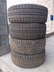 купить один диск на авто: Зимние шины 215/45/R17. 4 штук. Состояние отличное