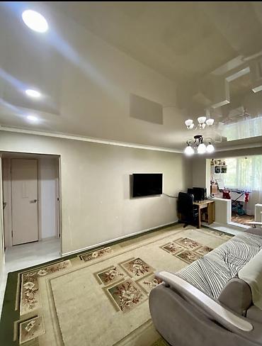 104: 3 комнаты, 58 м², 8 мкр 104 серия, 4 этаж — 2