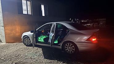 lan mer: Mercedes-Benz C-Class: 2004 г., Автомат, Седан — 5