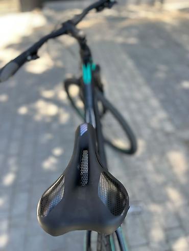 Trek velosipedləri: Şəhər/trek hibrid velosipedi - Çərçivə: yüngül metal, aerodinamik — 6