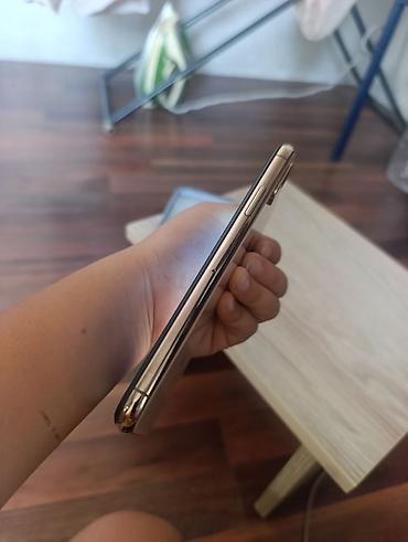 aplle x: IPhone Xs, Б/у, 64 ГБ, Золотой, 77 % — 4