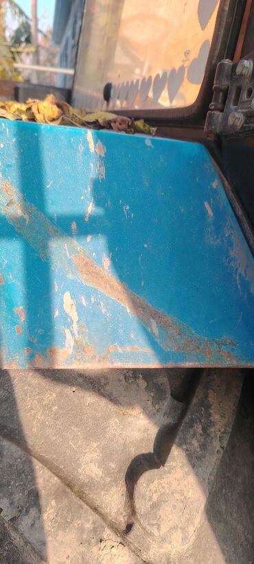 Krılolar: Çizil 89 4 kreli satlir şəkldə görndüyü kimdi Təsvir: - Universal — 6