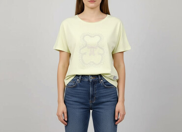 nike tech flece t shirty: Футболка жіноча, розмір M