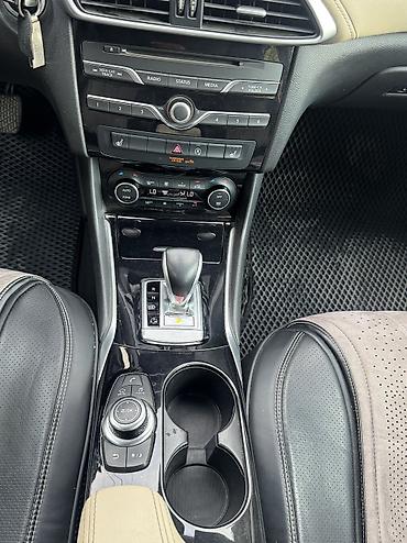 Infiniti: Infiniti : 2018 г., 2 л, Робот, Бензин, Кроссовер — 12