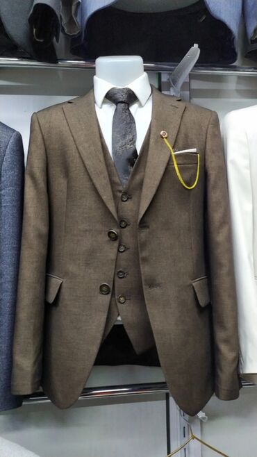 Kostyumlar: Kirayə kisı kostyumları,ünvan xalqlar dostluğu metrosu,0556092977 — 5