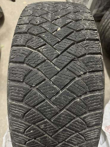 Шины: Шины 215 / 60 / R 17, Зима, Б/у, Комплект, Легковые, Китай, Maxxis — 5