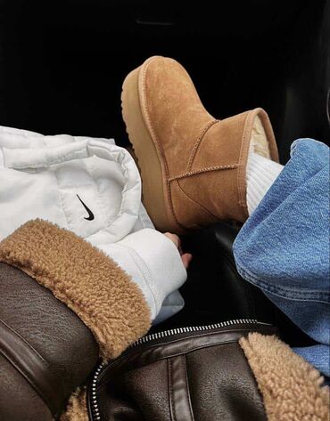 Ugg obuća: Ugg mini čizme — 6