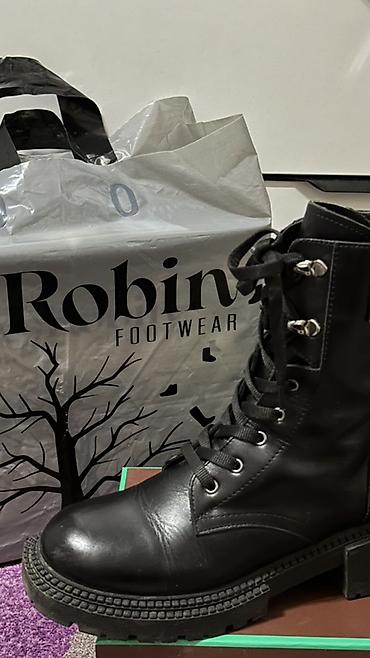 Ботинки и ботильоны: Черные женские ботинки в стиле combat/берцы. Характеристики: - — 5