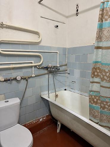 квартиры 2комнатные: 2 комнаты, 44 м², 104 серия, 1 этаж, Старый ремонт — 5