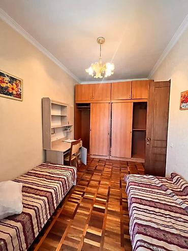без риелторов: 3 комнаты, 95 м², Сталинка, 3 этаж, Косметический ремонт — 10