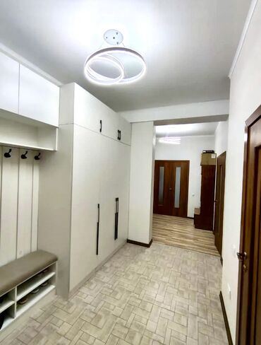 снять квартиру в токмаке запорожская область: 3 бөлмө, 87 кв. м, Элитка, 8 кабат, Евроремонт