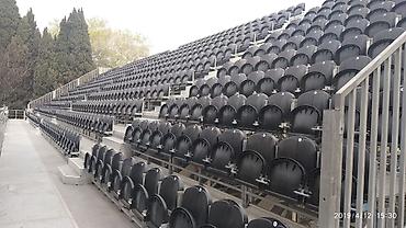məktəb stulları: Səyyar tipli tribunalar və qatlanan stadion oturacaqları Təsvir: - — 3