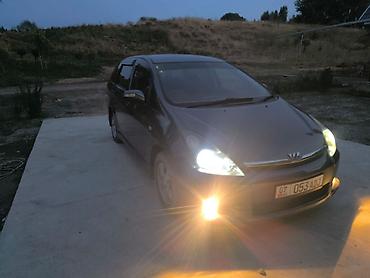 Продажа авто: Toyota WISH: 2004 г., 1.8 л, Автомат, Бензин, Минивэн — 6