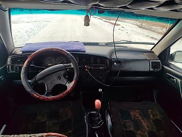 Volkswagen: Volkswagen Golf: 1994 г., 1.8 л, Механика, Бензин, Хэтчбэк at lalafo.kg — 11 Volkswagen: Volkswagen Golf: 1994 г., 1.8 л, Механика, Бензин, Хэтчбэк — 11