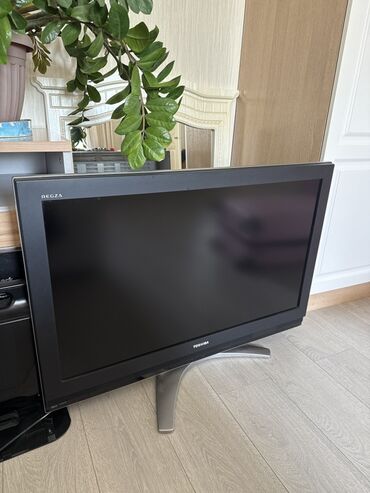 математический планшет: Продаю телевизор Toshiba Regza с плоским экраном и черным корпусом