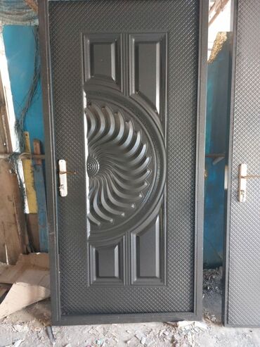 Giriş qapıları: Yeni Giriş qapısı Ödənişli çatdırılma -da lalafo.az — 11 Giriş qapıları: Yeni Giriş qapısı Ödənişli çatdırılma — 11