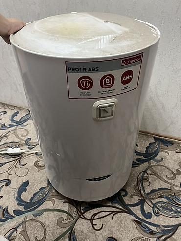 аристон бачок: Накопительный водонагреватель Объем бака: 80 л, Ariston, Электрический, Регулятор температуры, Титан, Б/у — 3
