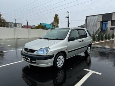 Toyota: Toyota Raum: 2000 г., 1.5 л, Автомат, Бензин, Минивэн