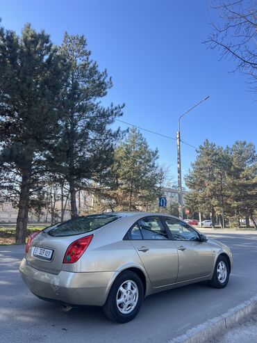 хечбек: Nissan Primera: 2003 г., 2 л, Механика, Бензин, Хэтчбэк