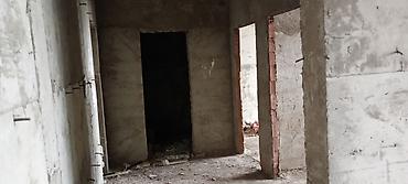 Mənzillər: Yeni Yasamal, 3 otaqlı, Yeni tikili, m. İnşaatçılar, 78 kv. m — 7