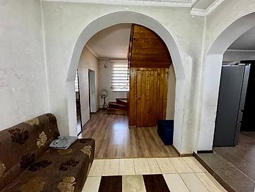 Продажа коттеджей и домов: 5 комнат, 142 м², 4 соток, Бишкек, Ынтымак ж/м Агентство недвижимости — 11
