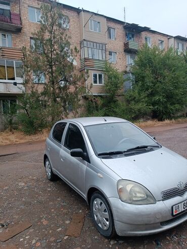 деу такума: Toyota Auris: 2000 г., 1.3 л, Автомат, Бензин, Хэтчбэк