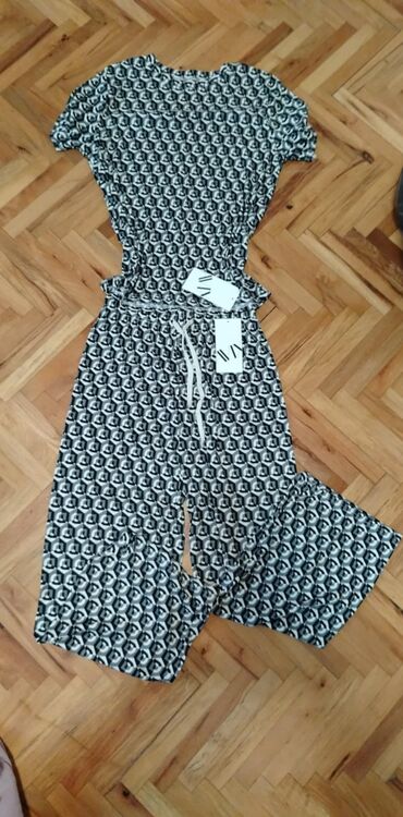 new balance trenerka komplet: One size, bоја - Šareno